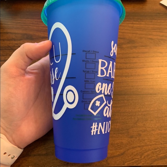 Custom color changing Starbucks reusable cups - Picture 3 of 5